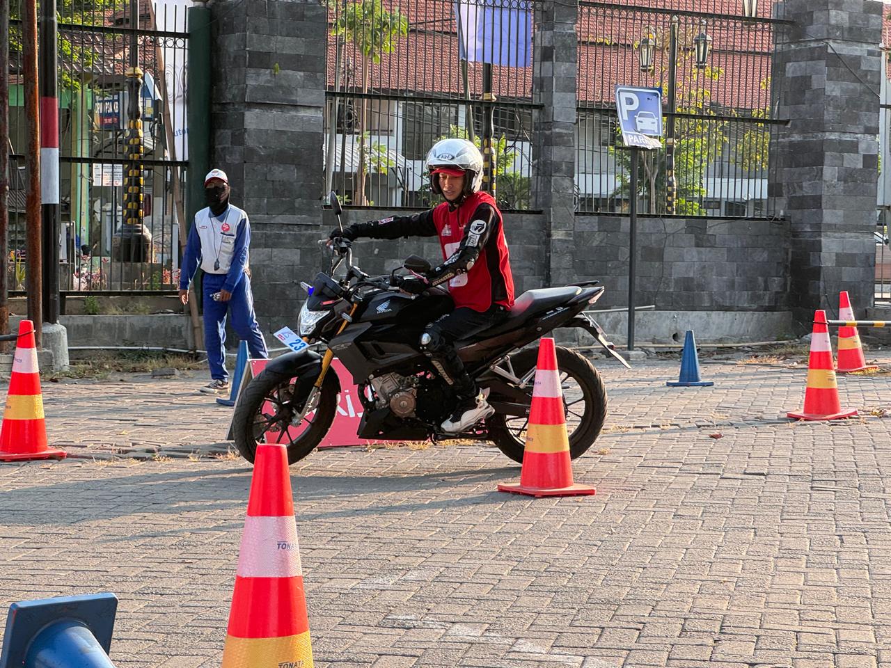 Press Release MPM Honda Jatim Bersama Komunitas Honda Meriahkan FDR Day 2024